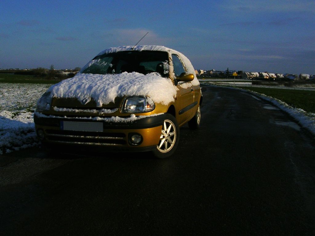 Clio 2.1 RXE 1.9L D de N'co (Partie. )